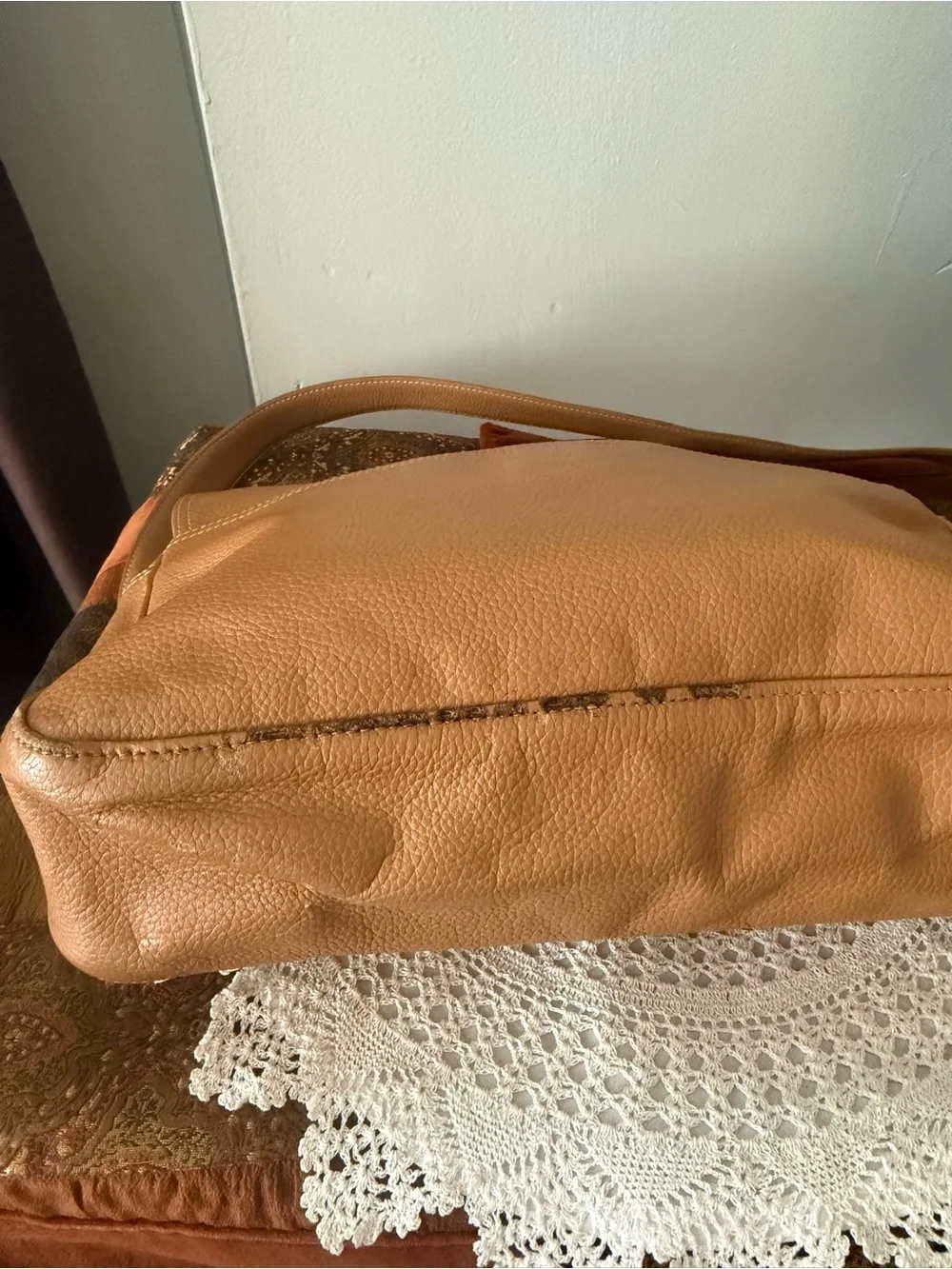 Longchamp Tan Leather Shoulder Bag with Buckled Flap